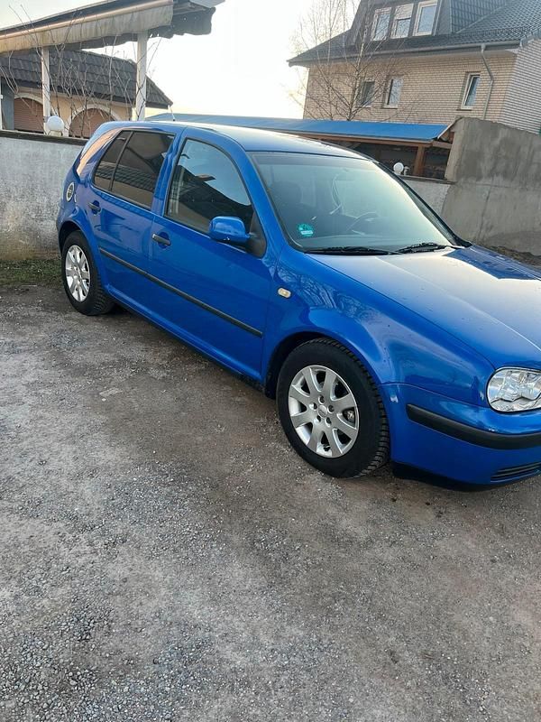 Gebraucht VW Golf IV 75 PS (55 kW) 2000 Andere farben Kleinwagen