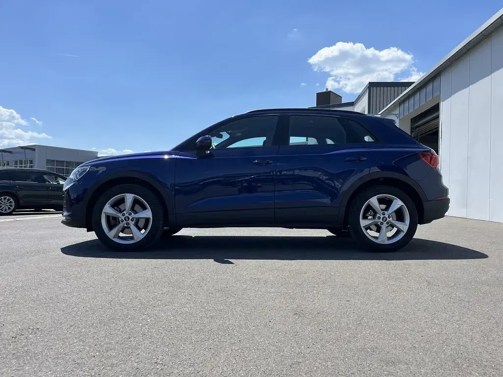 Gebraucht Audi Q3 190 PS (139 kW) 2023 Blau SUV