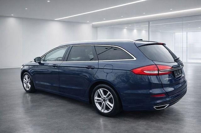 Gebraucht Ford Mondeo Titanium 179 PS (131 kW) 2018 Blau Kombi