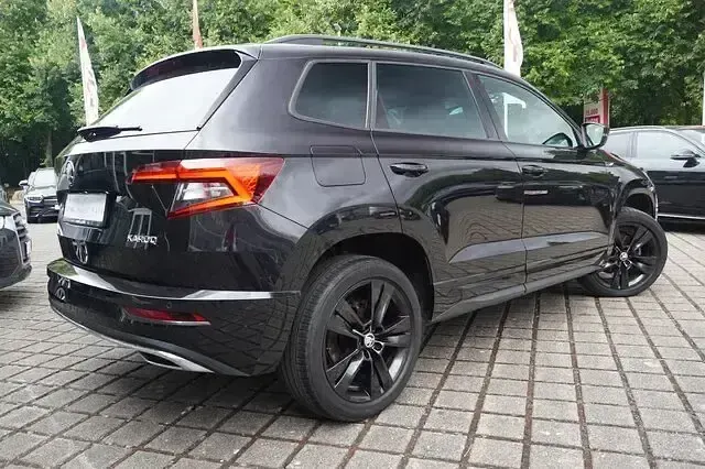 Gebraucht Skoda Karoq SportLine 150 PS (110 kW) 2019 Schwarz SUV