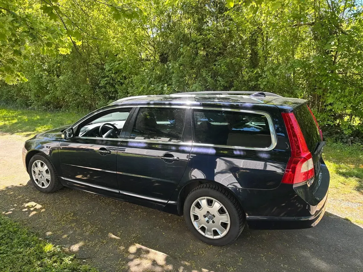 Brugt Volvo V70 185 HK (136 kW) 2008 Blå Stationcar