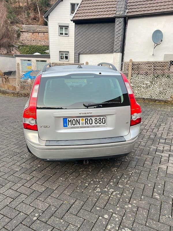 Gebraucht Volvo V50 174 PS (127 kW) 2006 Silber Kombi