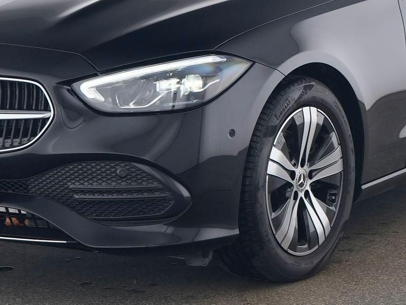 Gebraucht Mercedes C220 Avantgarde 197 PS (144 kW) 2025 Schwarz Limousine