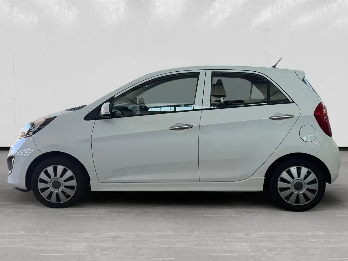 Gebraucht Kia Picanto Spirit 86 PS (63 kW) 2012 Weiß Kleinwagen