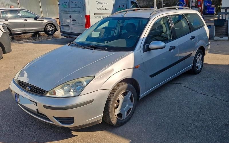 Gebraucht Ford Focus 101 PS (74 kW) 2005 Grau Kombi