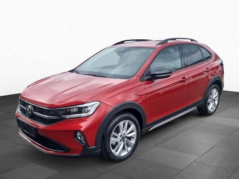 Gebraucht VW Taigo Move 116 PS (85 kW) 2024 Rot SUV