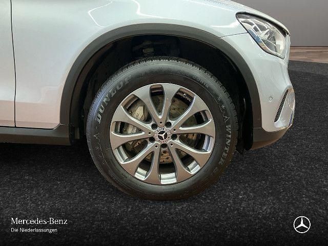 Gebraucht Mercedes GLC300e 320 PS (235 kW) 2021