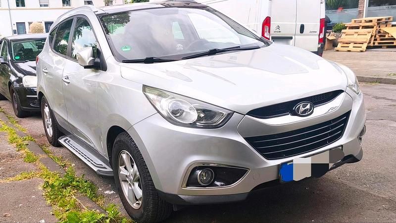 Gebraucht Hyundai ix35 184 PS (135 kW) 2013 Silber SUV
