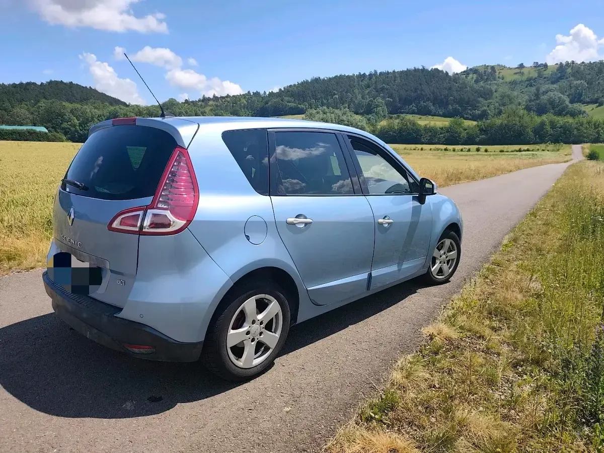 Gebraucht Renault Scénic III 140 PS (102 kW) 2010 Blau Van / Kleinbus