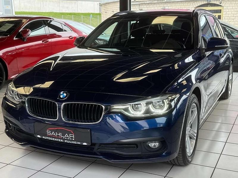Gebraucht BMW 320 Advantage 190 PS (139 kW) 2016 Mediterranblau metallic Kombi