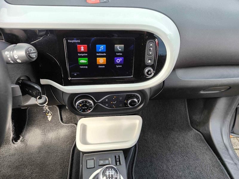Second-hand Renault Twingo 90 CP (66 kW) 2018 Gri Hatchback