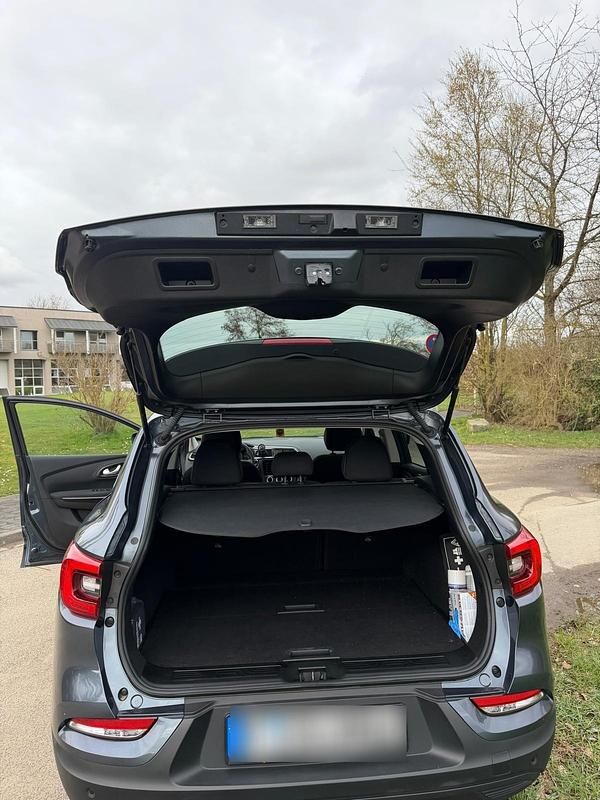 Gebraucht Renault Kadjar 140 PS (102 kW) 2021 Grau SUV