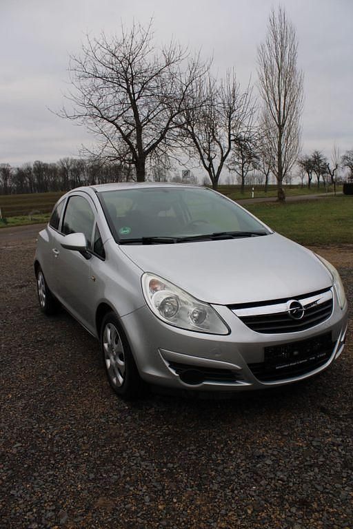Silber Gebraucht 2008 Opel Corsa Limousine | 1.599 € (Fairer Preis) - Bild 1/4