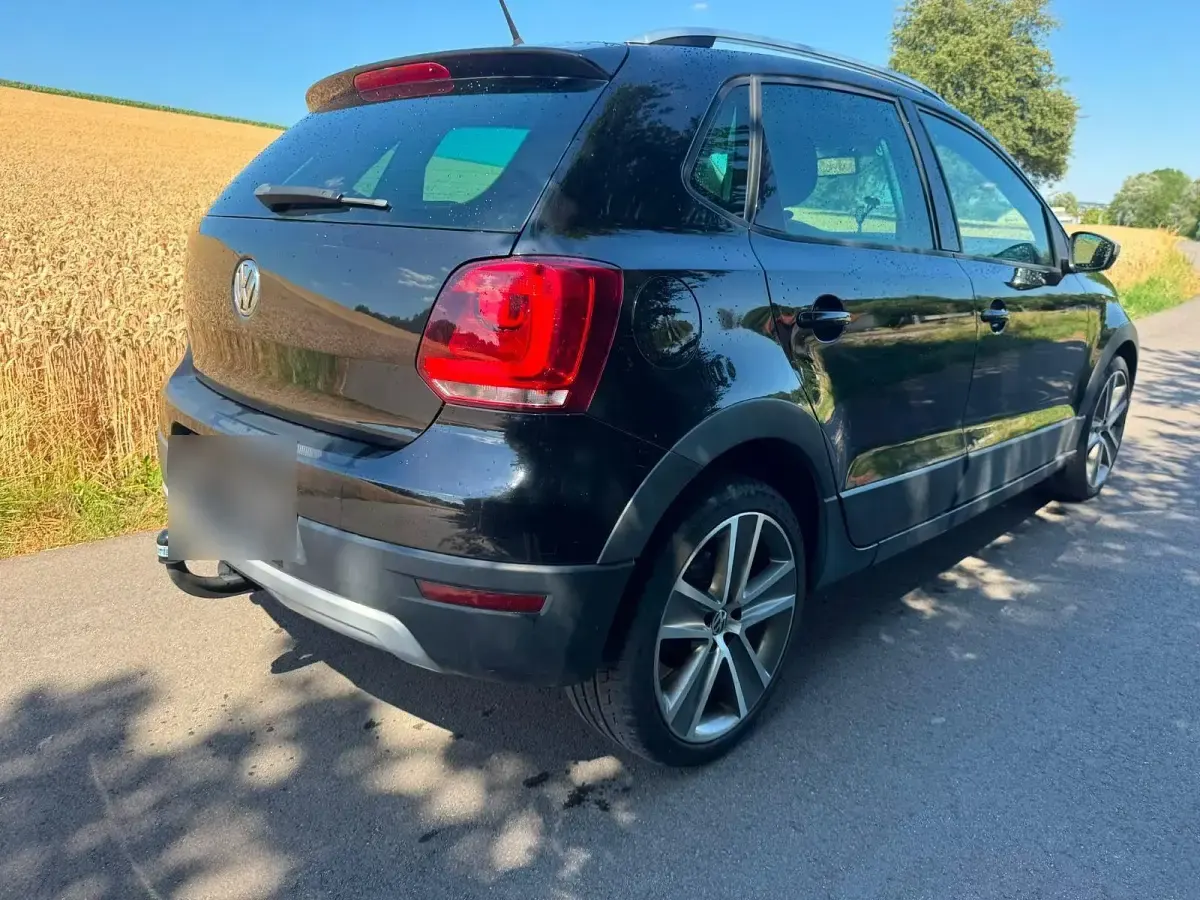 Gebraucht VW Polo Cross 90 PS (66 kW) 2012 Schwarz Kleinwagen