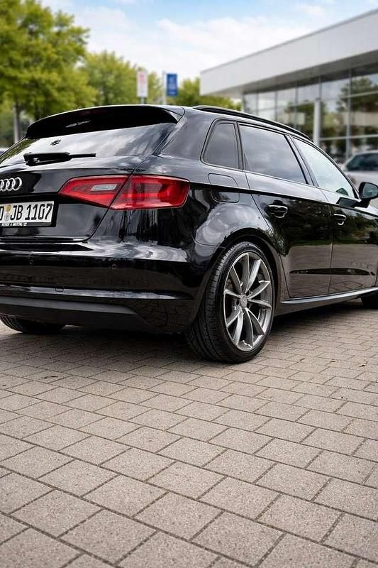 Gebraucht Audi A3 Ambition 150 PS (110 kW) 2013 Schwarz Kleinwagen