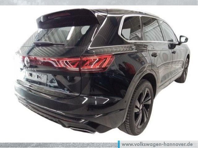 Gebraucht VW Touareg R-line 286 PS (210 kW) 2025 Grenadillschwarz metallic SUV