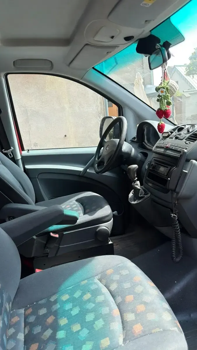 Gebraucht Mercedes Vito 109 PS (80 kW) 2003 Rot Van