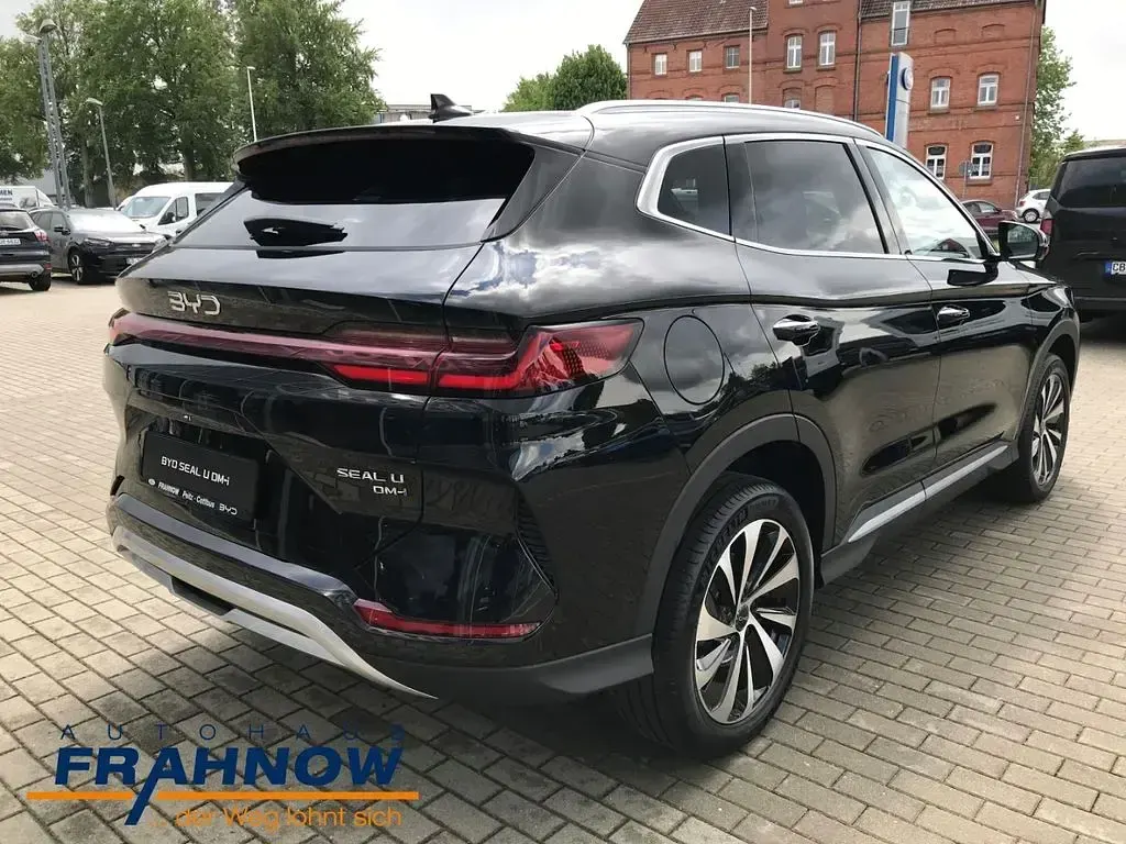 Gebraucht BYD Seal U Boost 218 PS (160 kW) 2026 Schwarz SUV