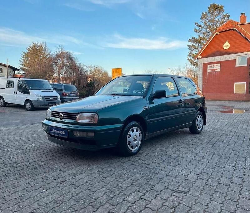 Gebraucht VW Golf III 60 PS (44 kW) 1995 Grün Kleinwagen