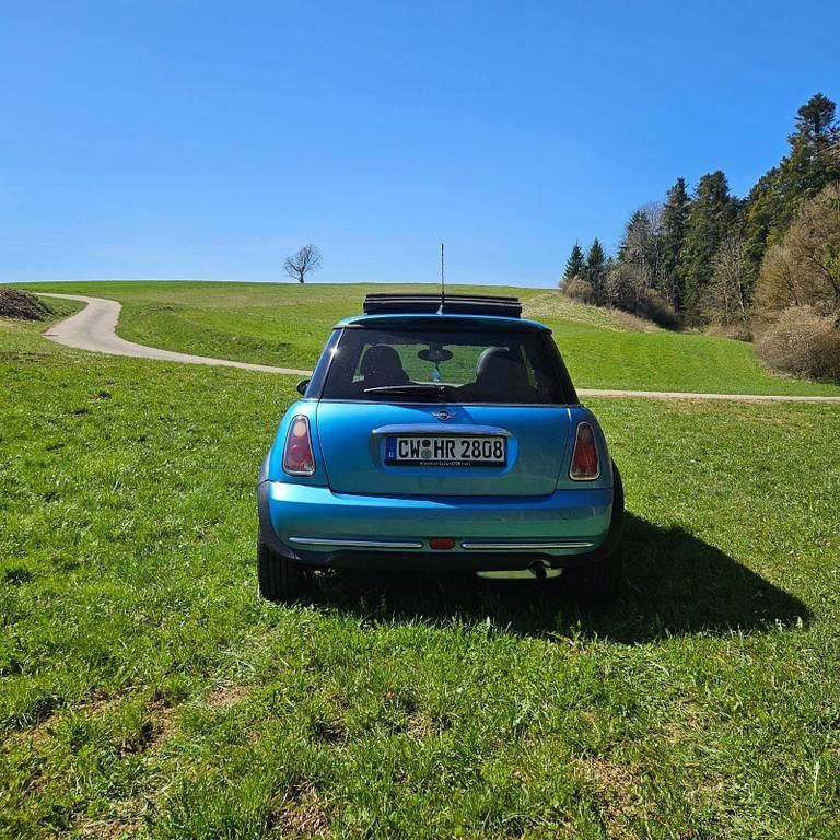 Second-hand Mini ONE 90 CP (66 kW) 2005 Albastru Hatchback
