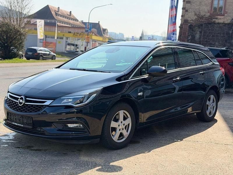 Gebraucht Opel Astra 125 PS (91 kW) 2018 Schwarz Kombi
