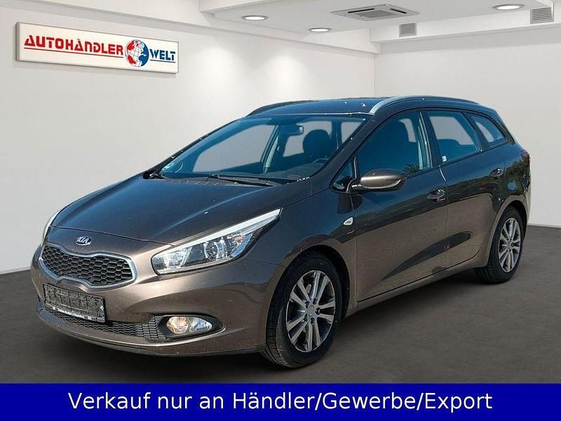 Braun Gebraucht 2015 Kia Ceed Kombi | 6.499 € (Fairer Preis) - Bild 1/3