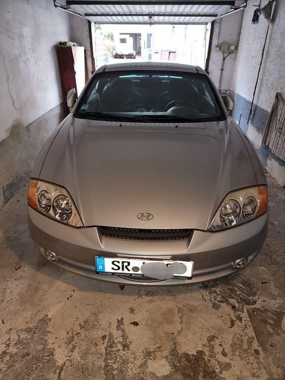 Silber Gebraucht 2002 Hyundai Coupé Coupé | 6.900 € - Bild 1/4