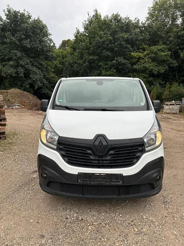 Weiß Gebraucht 2019 Renault Trafic Van | 8.500 € - Bild 1/4