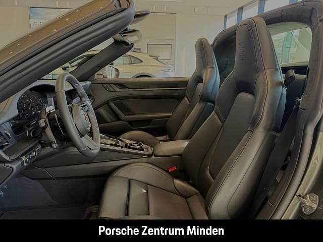 Neu Porsche 992 541 PS (397 kW) 2026 Gruen Coupé