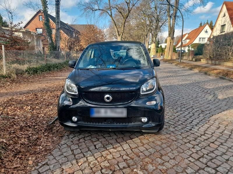 Gebraucht Smart ForTwo Electric Drive 30 kW (41 PS) 2018 Schwarz Coupé