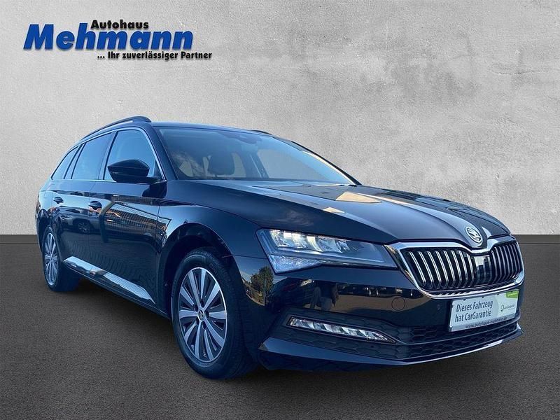 Schwarz Gebraucht 2022 Skoda Superb Ambition Limousine | 30.800 € (Fairer Preis) - Bild 1/4