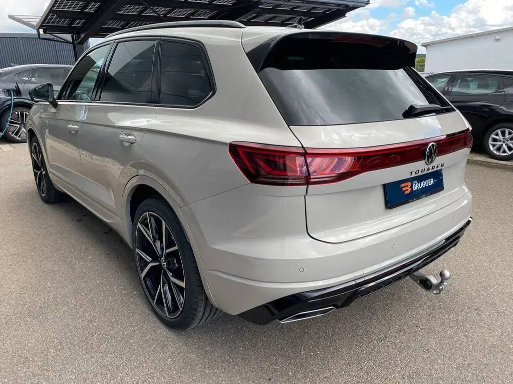 Neu VW Touareg Edition 286 PS (210 kW) 2026 Sechura beige metallic SUV