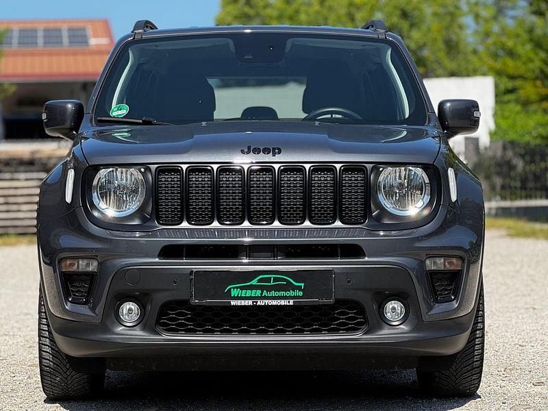 Grau Gebraucht 2022 Jeep Renegade Limited SUV | 17.900 € (Guter Preis) - Bild 1/4