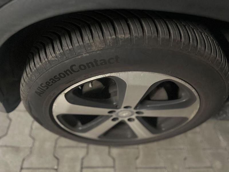 Gebraucht Mercedes GLC250 204 PS (150 kW) 2016 Schwarz SUV