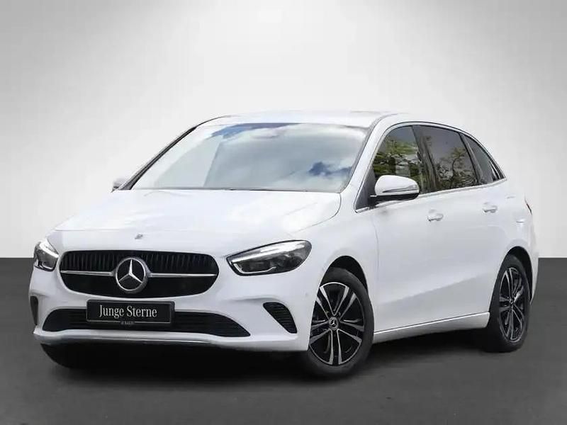 Usata Mercedes E250 Progressive 163 CV (119 kW) 2025 Bianco Station wagon