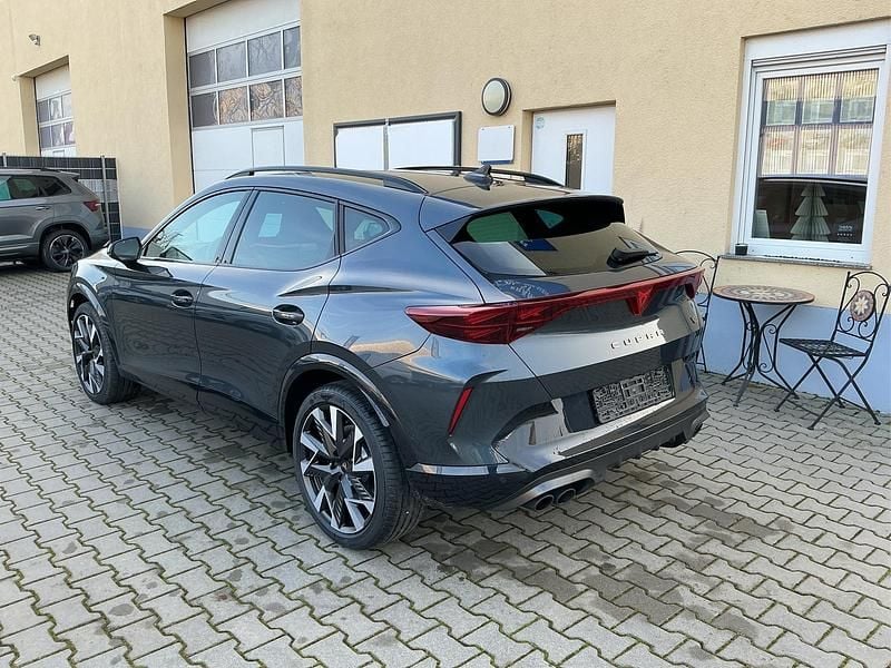 Neu Cupra Formentor VZ 333 PS (244 kW) 2025 Magnetich tech metallic SUV
