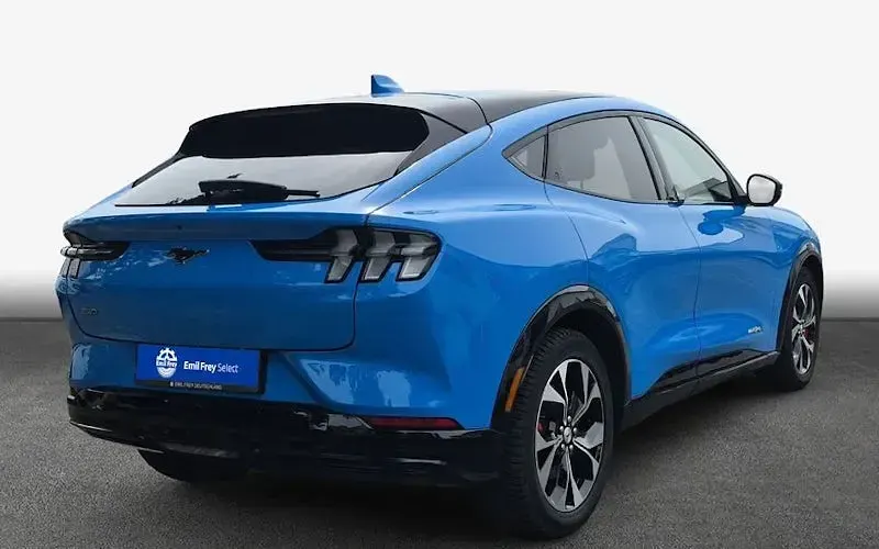 Gebraucht Ford Mustang Mach-E Premium 258 kW (351 PS) 2023 Blau SUV