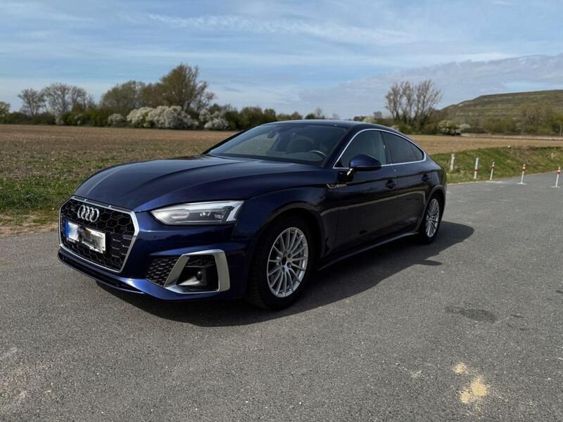 Blau Gebraucht 2021 Audi A5 Sportback Comfort Coupé | 34.999 € (Fairer Preis) - Bild 1/4