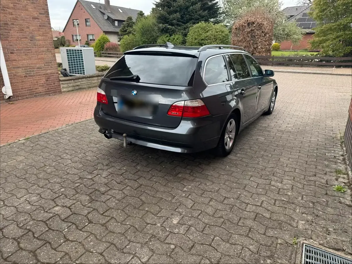 Second-hand BMW 520 177 CP (130 kW) 2007 Gri Break