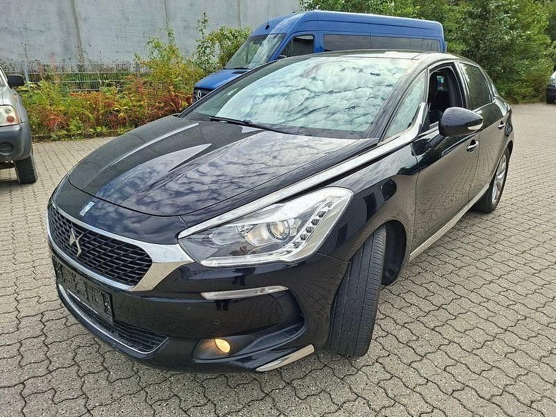 Schwarz Gebraucht 2015 DS Automobiles DS5 Kleinwagen | 7.500 € (Guter Preis) - Bild 1/4