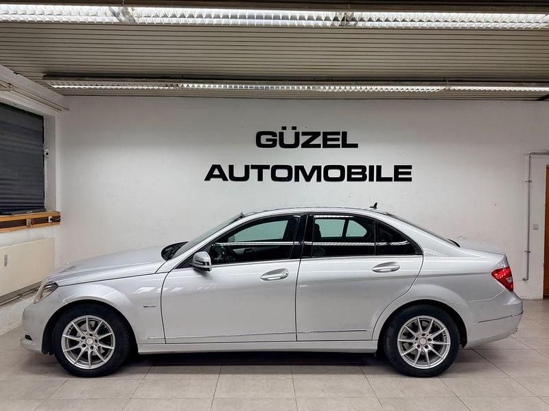Gebraucht Mercedes C220 Avantgarde 170 PS (125 kW) 2012 Silber Limousine
