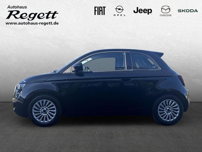 Gebraucht Fiat 500e Action 69 kW (95 PS) 2022 Schwarz Kleinwagen