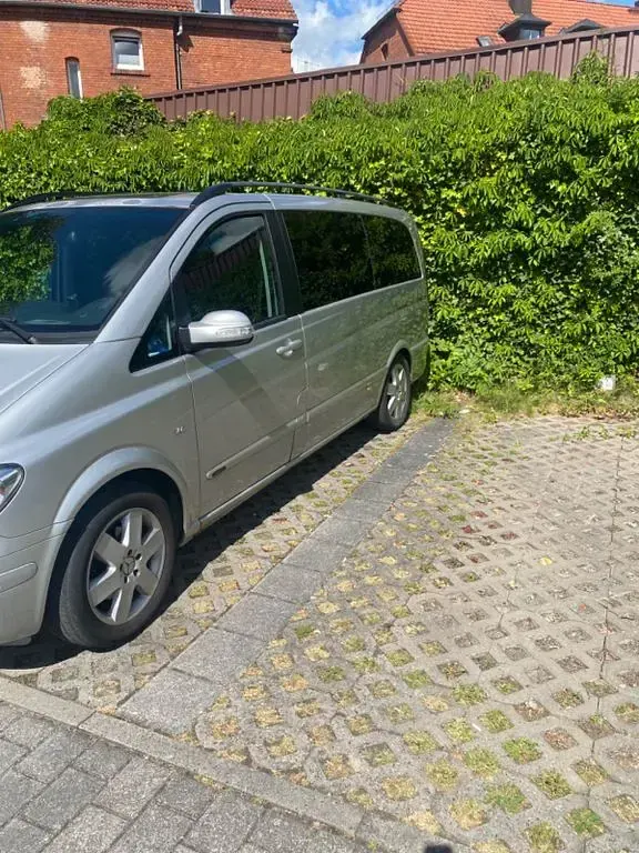 Gebraucht Mercedes Viano 204 PS (150 kW) 2007 Silber Van / Kleinbus