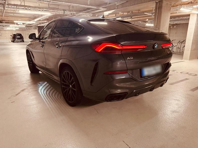 Gebraucht BMW X6 M50 Performance 530 PS (389 kW) 2021 Grau SUV