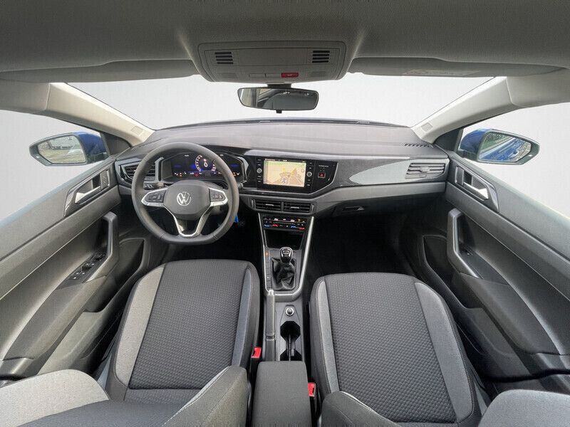 Gebraucht VW Polo Life 95 PS (69 kW) 2022 Blau Kleinwagen