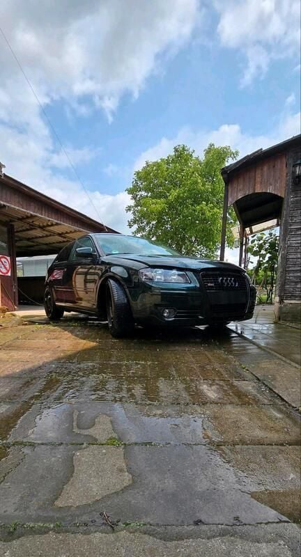 Grün Gebraucht 2006 Audi A3 Kleinwagen | 2.500 € (Superpreis) - Bild 1/4