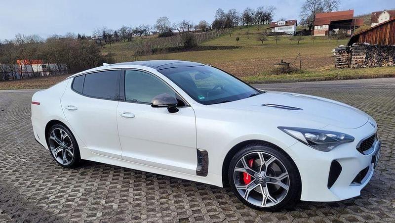 Brugt Kia Stinger GT 370 HK (272 kW) 2018 Hvid Hatchback