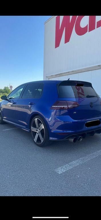 Blau Gebraucht 2016 VW Golf VII R Limousine | 21.300 € (Fairer Preis) - Bild 1/4