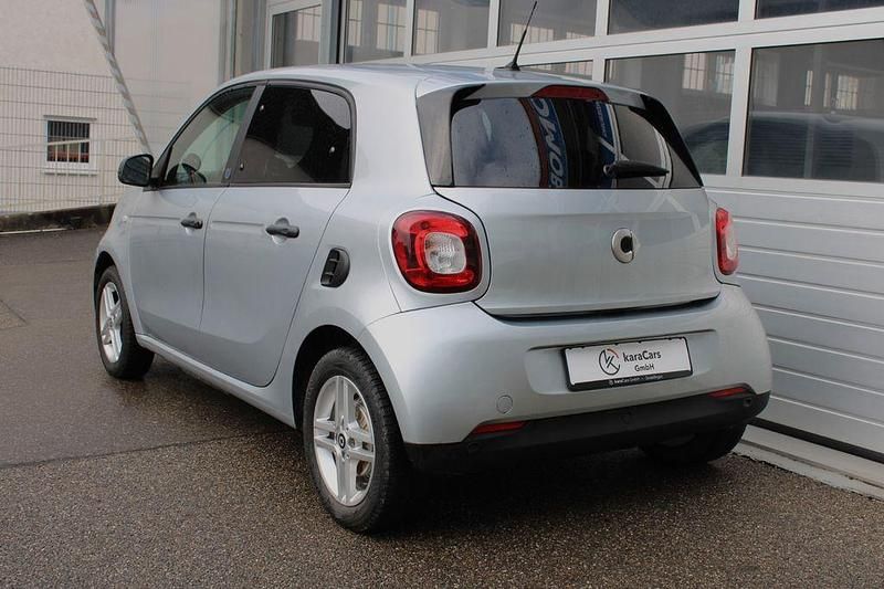 Gebraucht Smart ForFour Electric Drive 60 kW (82 PS) 2022 Silber Limousine