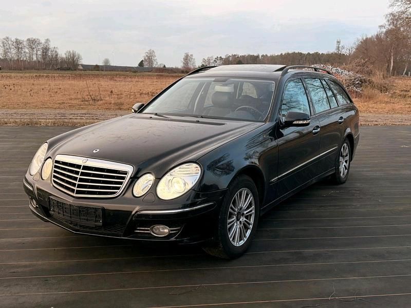 Gebraucht Mercedes E220 2007 Schwarz Kombi